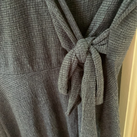 dark blue tie dress - Picture 3 of 4